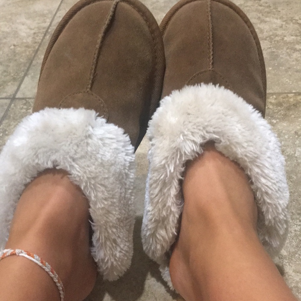 slippers